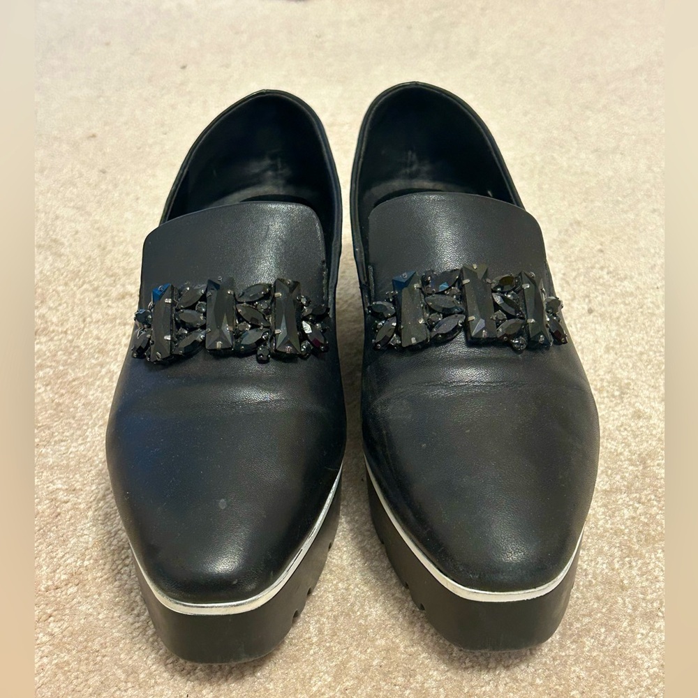 Karl Lagerfeld black loafers sz10